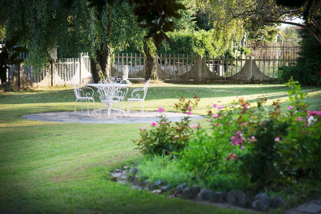 Quick Home Garden Apt Alice Castello Exteriér fotografie